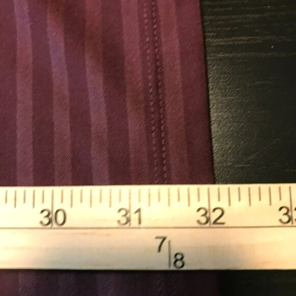 Nike DRI-FIT Men's 2-Button Golf Polo Shirt Sz XXL in Burgundy Stripe Activewear - Picture 11 of 11